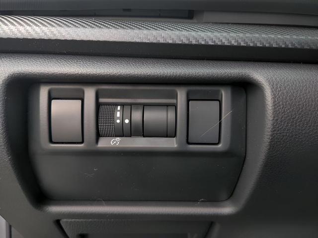 Photo of 2025 Ice Silver Metallic Subaru Crosstrek