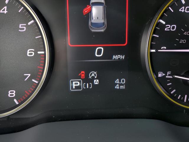 Photo of 2025 Ice Silver Metallic Subaru Crosstrek