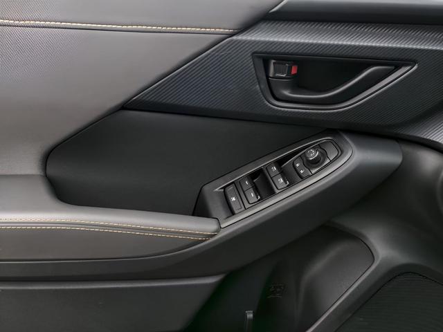 Photo of 2025 Ice Silver Metallic Subaru Crosstrek