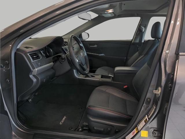 Photo of 2015 GRAY Toyota Camry