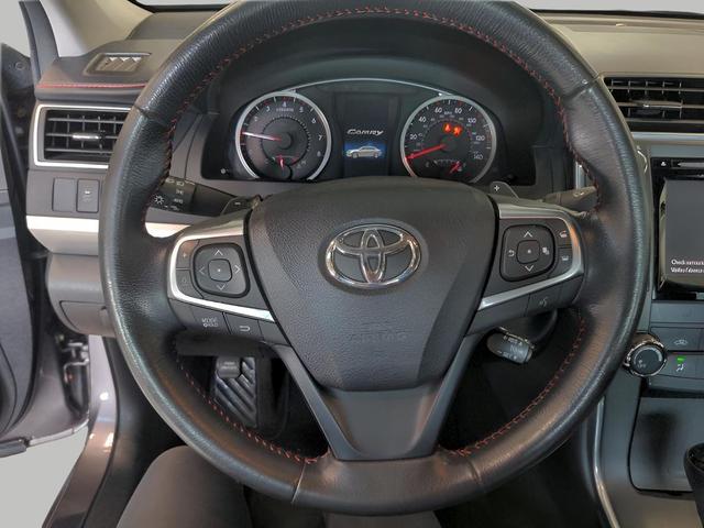 Photo of 2015 GRAY Toyota Camry