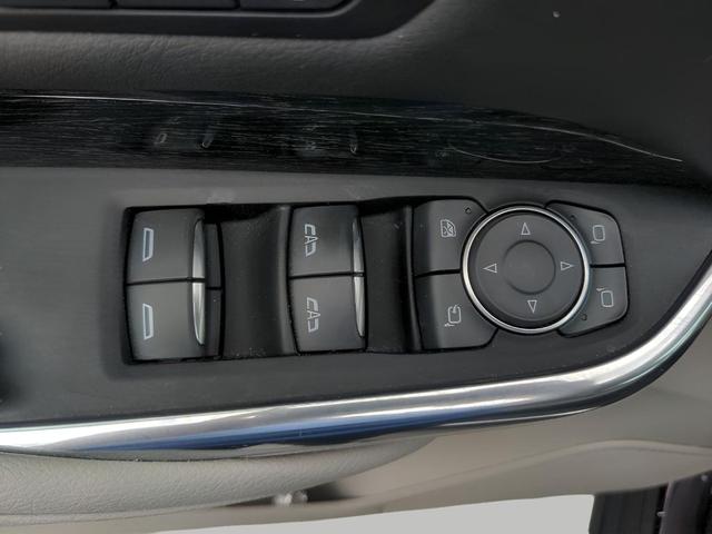 Photo of 2021 Garnet Metallic Cadillac XT4