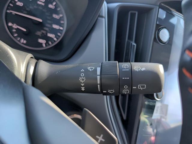 Photo of 2025 Crystal White Pearl Subaru Crosstrek