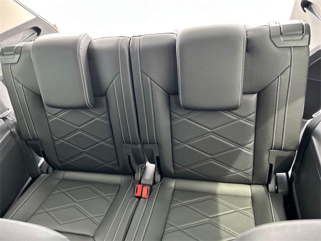Photo of 2025 Mountain Lake B Volkswagen Atlas