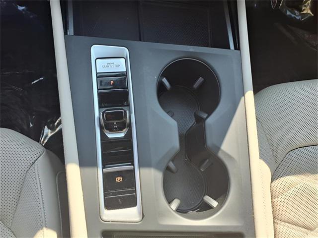 Photo of 2024 Platinum Gray Volkswagen Atlas