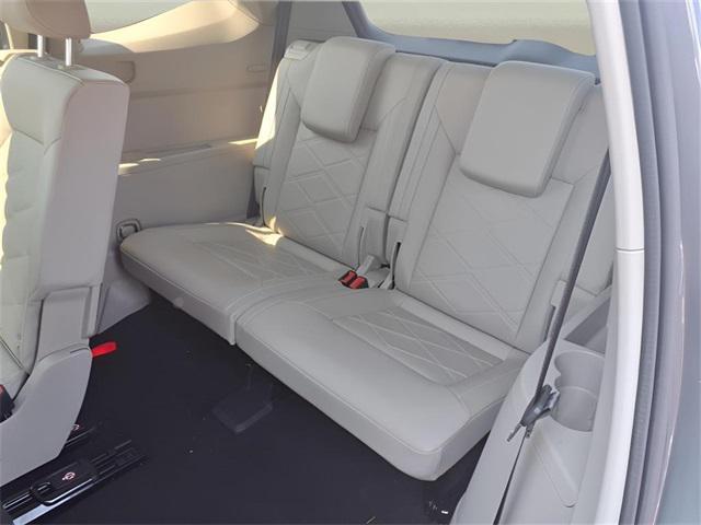 Photo of 2024 Platinum Gray Volkswagen Atlas