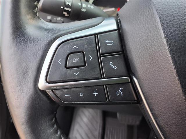 Photo of 2021 Grey Toyota Highlander
