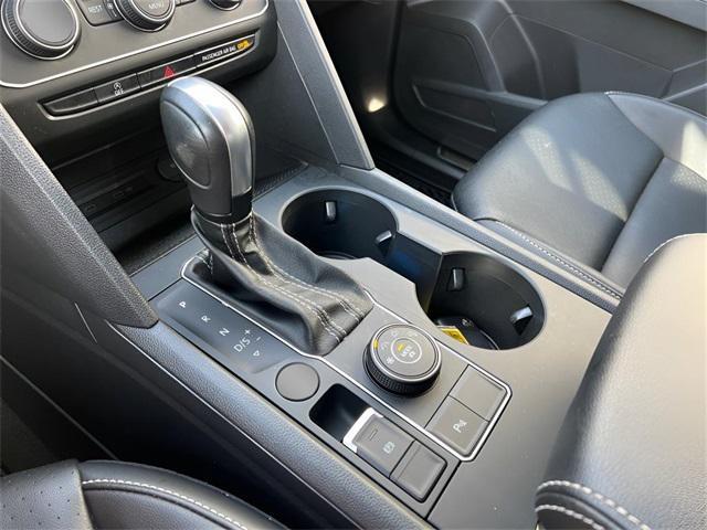 Photo of 2021 Pure White Volkswagen Atlas