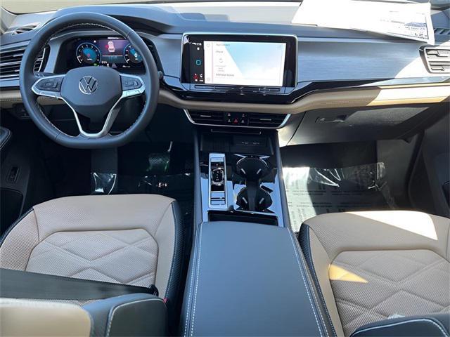 Photo of 2025 Mist Volkswagen Atlas Cross Sport