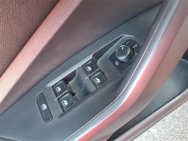 Photo of 2019 Tornado Red Volkswagen Jetta