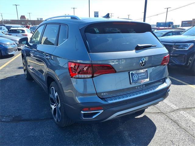 Photo of 2022 Platinum Gray Volkswagen Taos