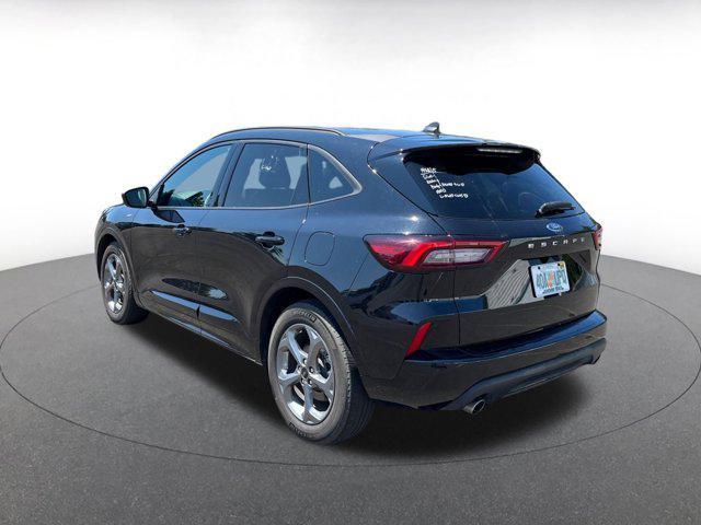 Photo of 2024 Agate Black Metallic Ford Escape