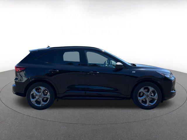 Photo of 2024 Agate Black Metallic Ford Escape