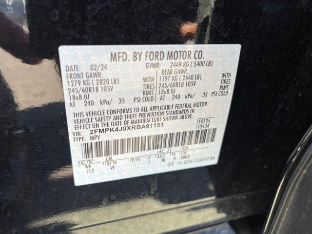 Photo of 2024 Agate Black Metallic Ford Edge