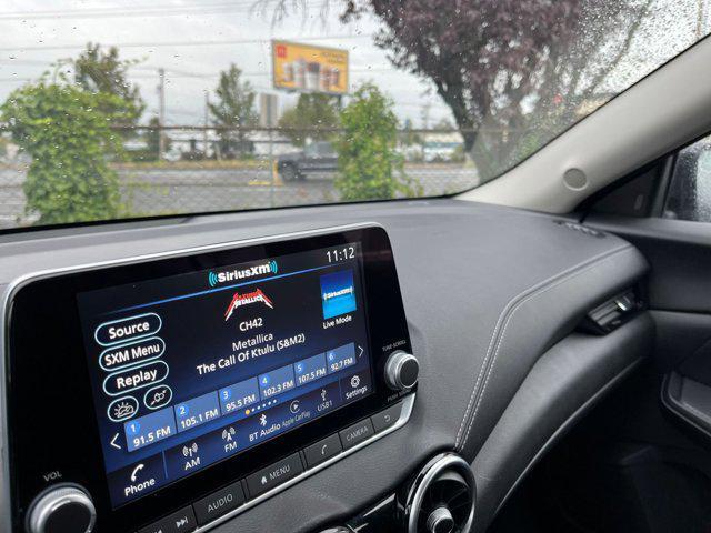 Photo of 2024 Super Black Nissan Sentra