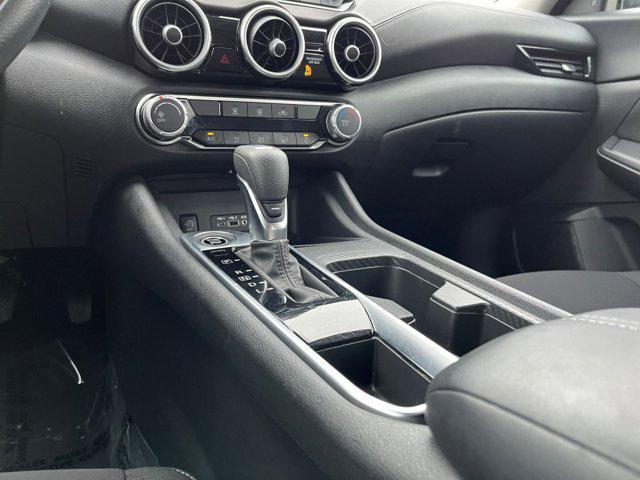 Photo of 2024 Super Black Nissan Sentra