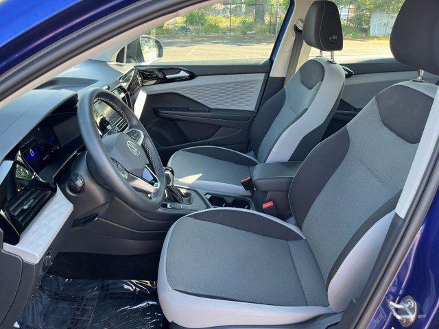 Photo of 2024 Dusk Blue Metallic Volkswagen Taos