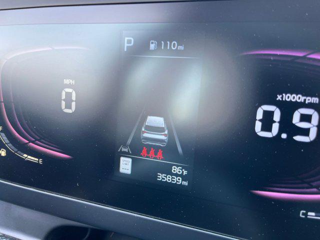 Photo of 2024 Snow White Pearl Kia Sportage