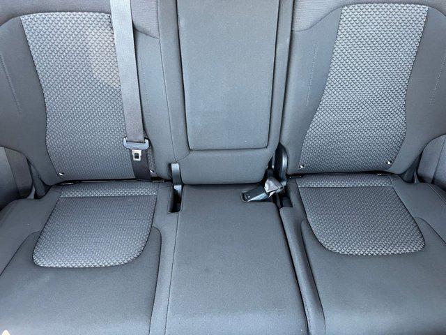Photo of 2024 Snow White Pearl Kia Sportage