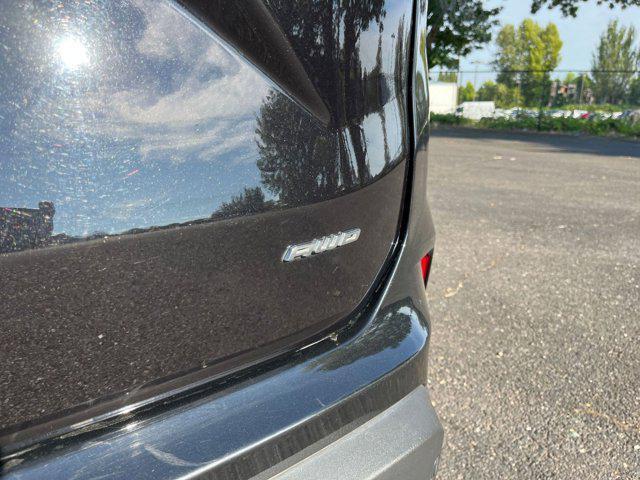 Photo of 2024 Agate Black Metallic Ford Edge
