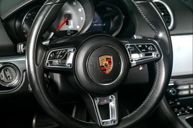 Photo of 2018 Guards Red Porsche 718 Boxster
