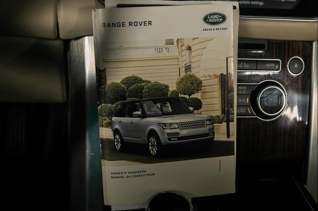 Photo of 2017 WHITE Land Rover Range Rover