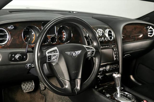 Photo of 2009 SILVER Bentley Continental Flying Spur