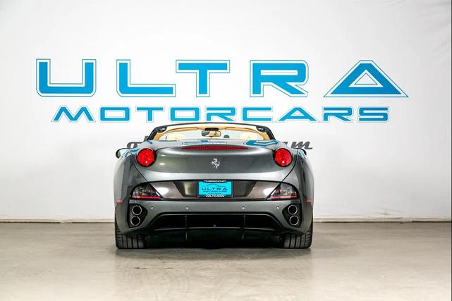 Photo of 2011 GREY Ferrari California
