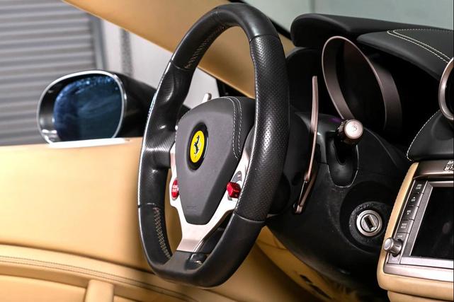 Photo of 2011 GREY Ferrari California