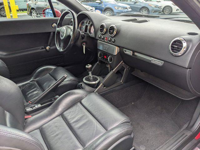 Photo of 2002 Amulet Red Audi TT