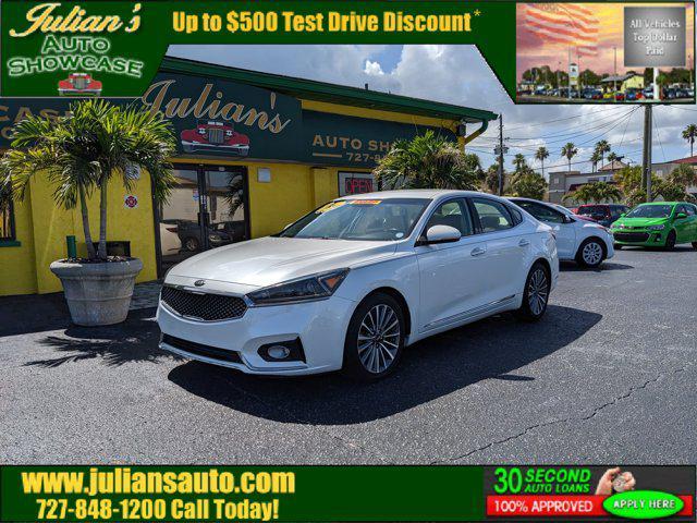 2017 Kia Cadenza