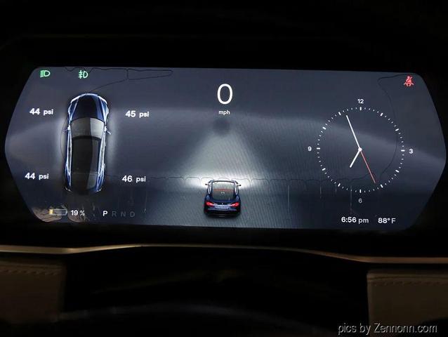 Photo of 2015 Blue Tesla Model S