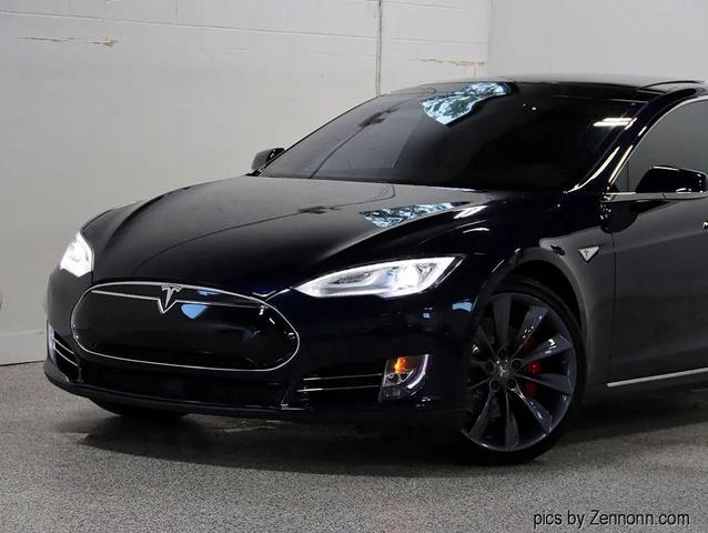 Photo of 2015 Blue Tesla Model S