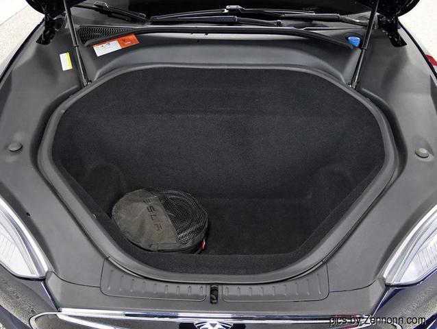 Photo of 2015 Blue Tesla Model S