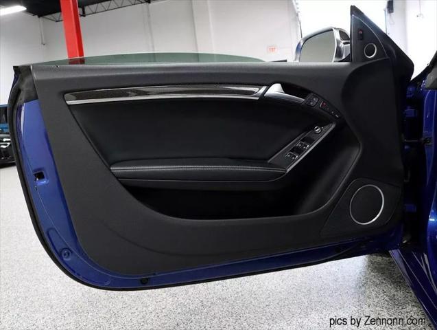 Photo of 2015 Blue Audi S5