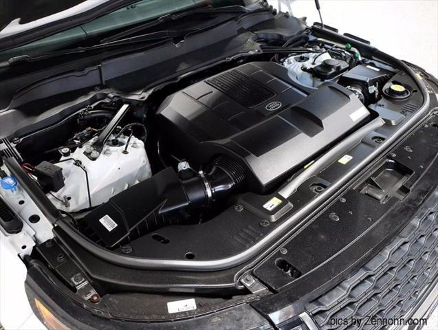Photo of 2018 White Land Rover Range Rover