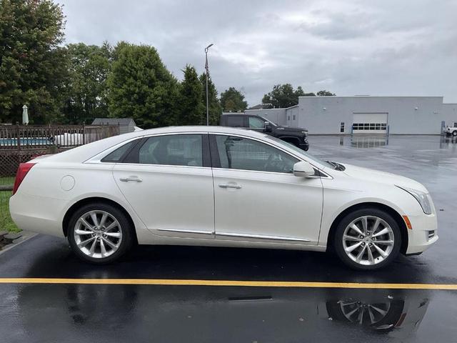 Photo of 2013 White Diamond Tri-Coat Cadillac XTS