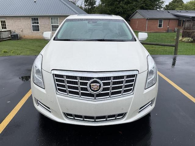 Photo of 2013 White Diamond Tri-Coat Cadillac XTS