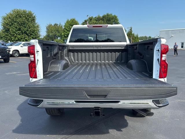 Photo of 2026 Summit White Chevrolet Silverado 2500