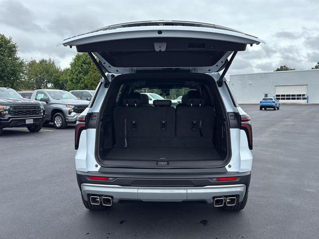 Photo of 2026 Polar White Chevrolet Traverse