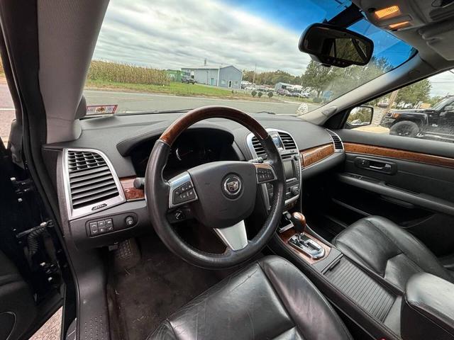 Photo of 2009 Black Cadillac SRX