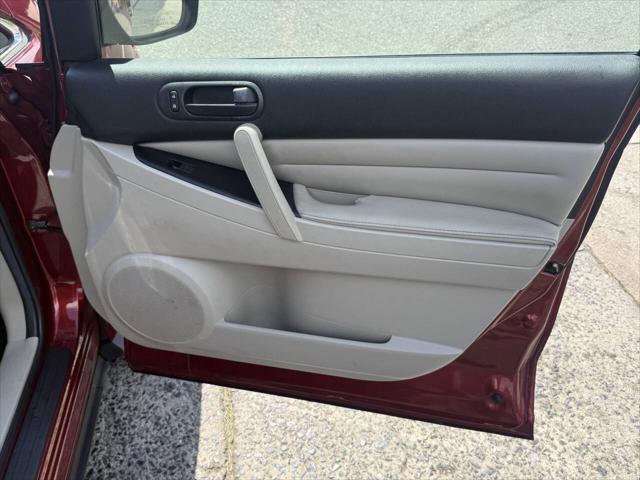 Photo of 2010 Red Mazda CX-7
