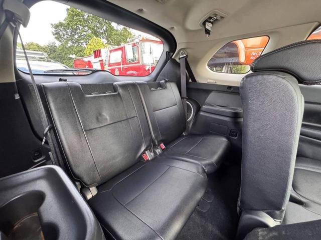 Photo of 2016 Cosmic Blue Metallic Mitsubishi Outlander