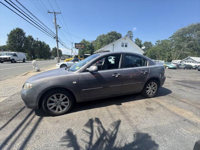 Photo of 2007 Galaxy Gray Mazda Mazda3