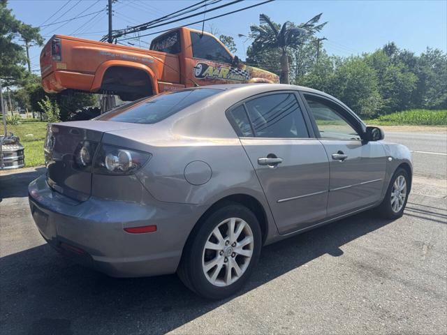 Photo of 2007 Galaxy Gray Mazda Mazda3