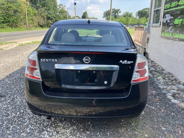 Photo of 2012 Black Nissan Sentra