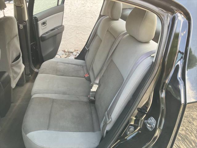 Photo of 2012 Black Nissan Sentra