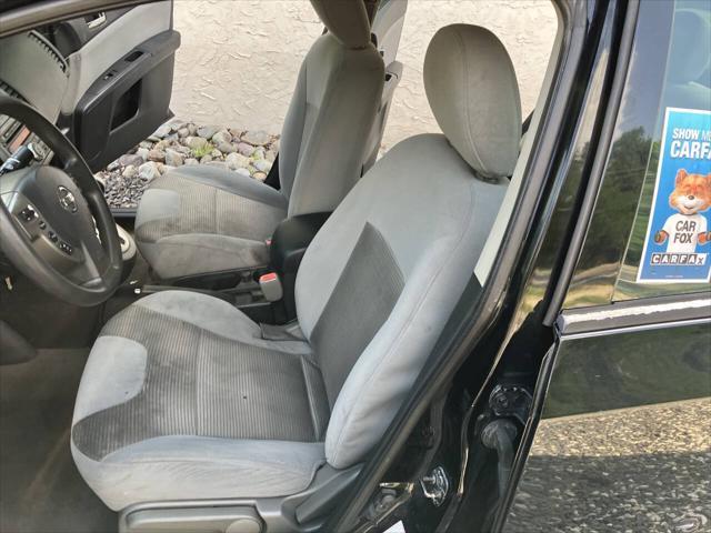 Photo of 2012 Black Nissan Sentra