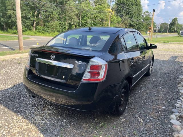 Photo of 2012 Black Nissan Sentra