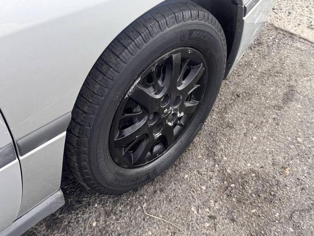 Photo of 2000 Galaxy Silver Metallic Chevrolet Impala